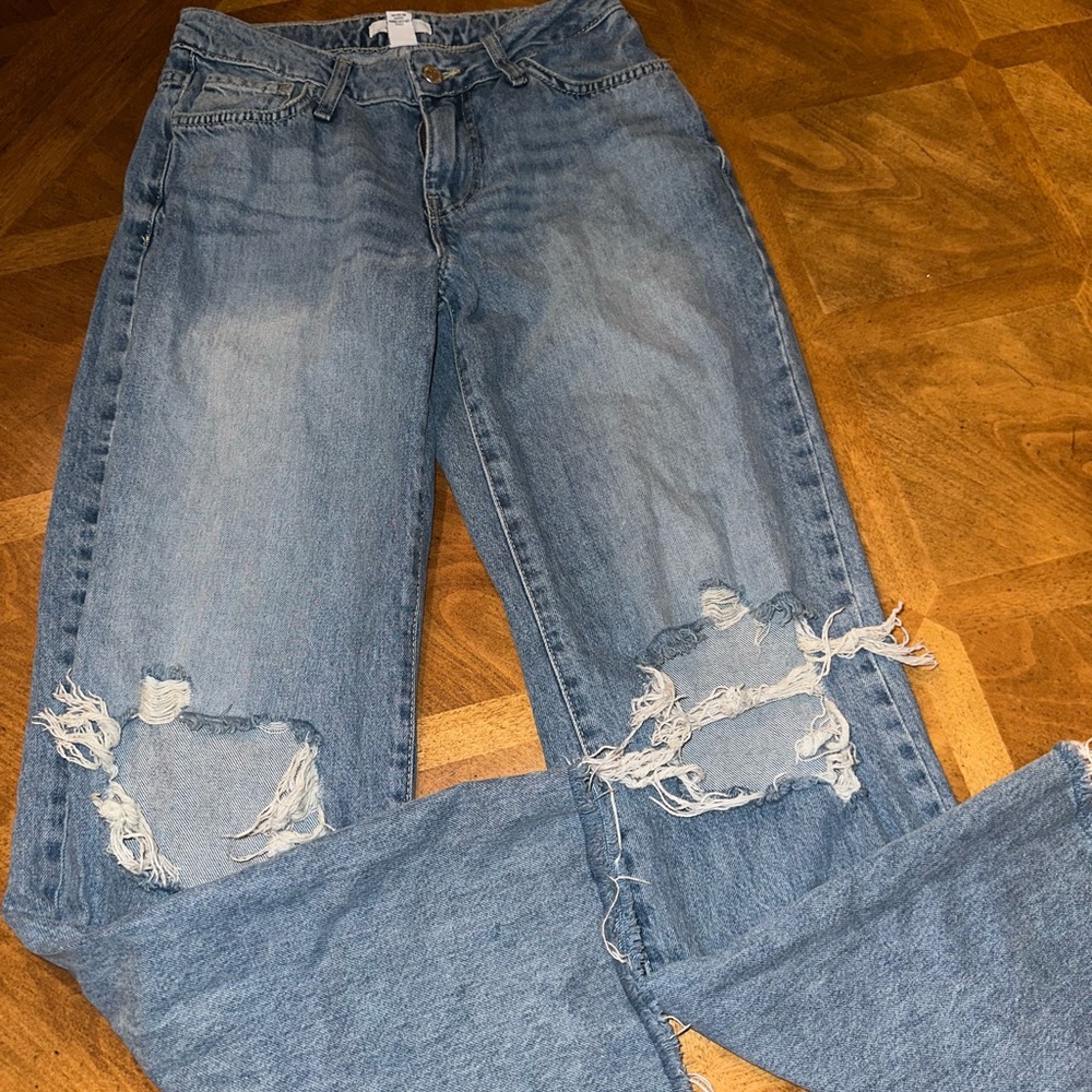 Forever 21 Light Blue Distressed Boyfriend Jeans